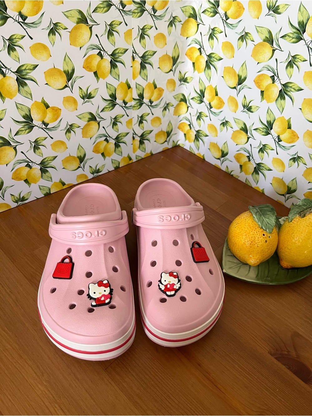 CROCS Kids Pink Clog Sandals with Hello Kitty Charms Size J3